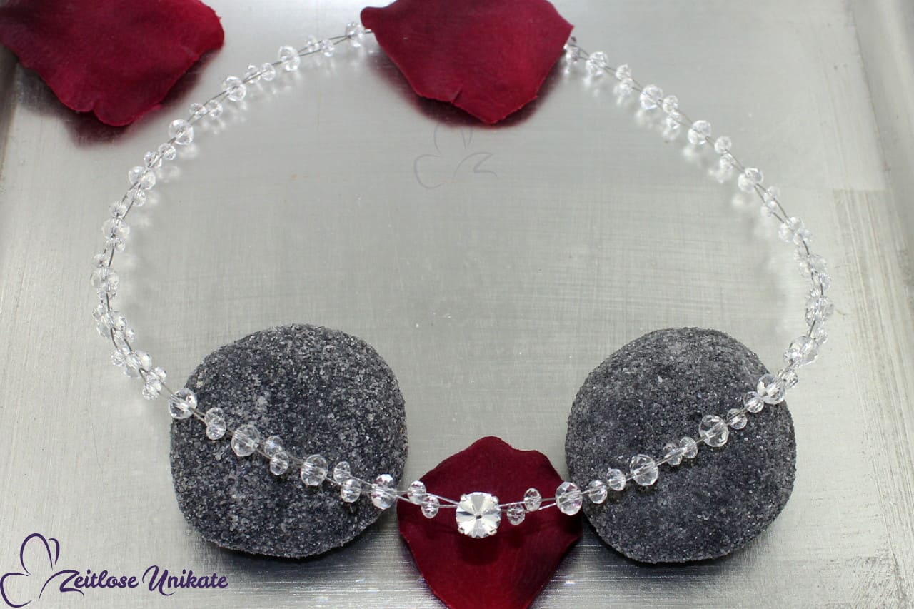 Brautkette mit kristallklaren Perlen und Swarovski® ELEMENTS